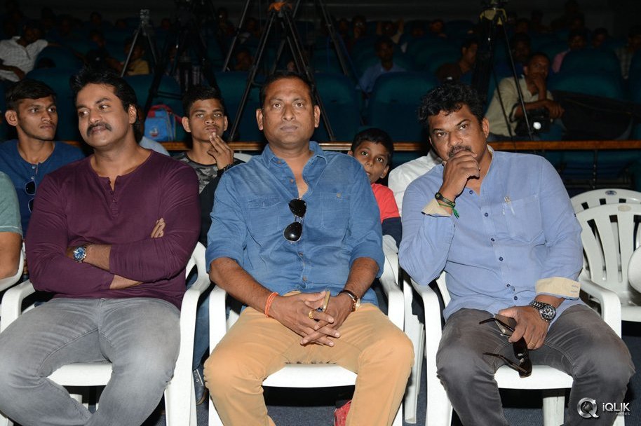 Jakkanna-Movie-First-Look-Launch